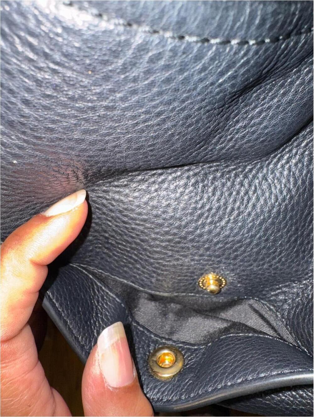 Marc Jacobs Gotham Black Pebbled Leather Bucket Bag - Picture 10 of 13